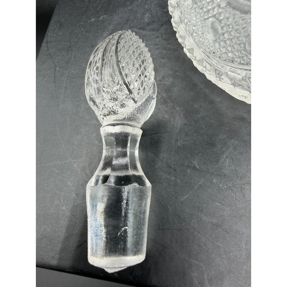 ✨🍾 Vintage Pressed Cut Glass Crystal Cruet – 6